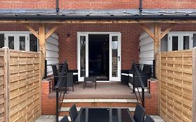 House Situated On River Itchen